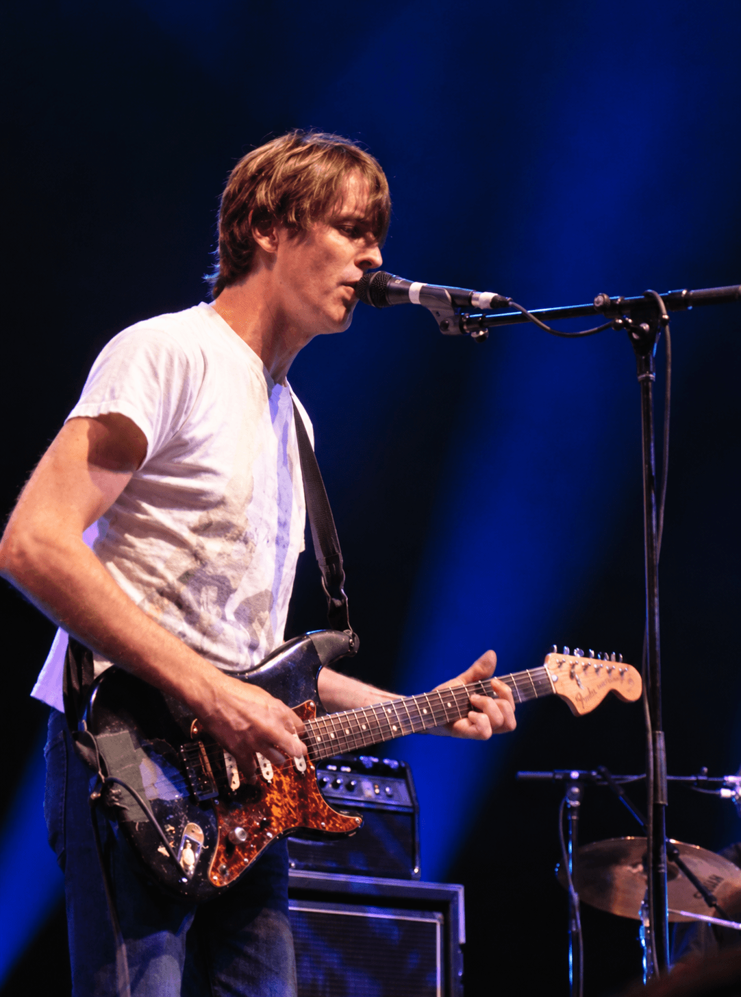 Stephen Malkmus performing with Pavement